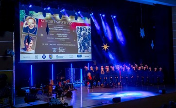 Koncert świąteczny dla żołnierzy WOT pełniących służbę w obronie granic Polski,