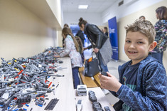 Warsztaty robotyczne Lego zorganizowane we współpracy z Rzeszowską Grupą IT,