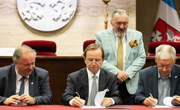 Ośrodek Kształcenia Lotniczego wzbogaci się o kolejny samolot szkoleniowy